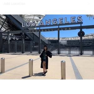 Meet your Posher, Esmeralda